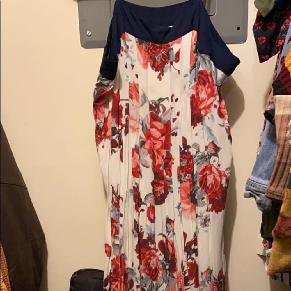 Maxi dress